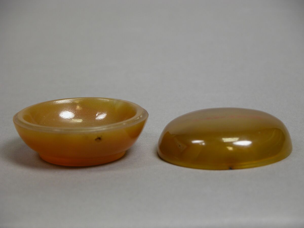 Covered Box, Agate?, China