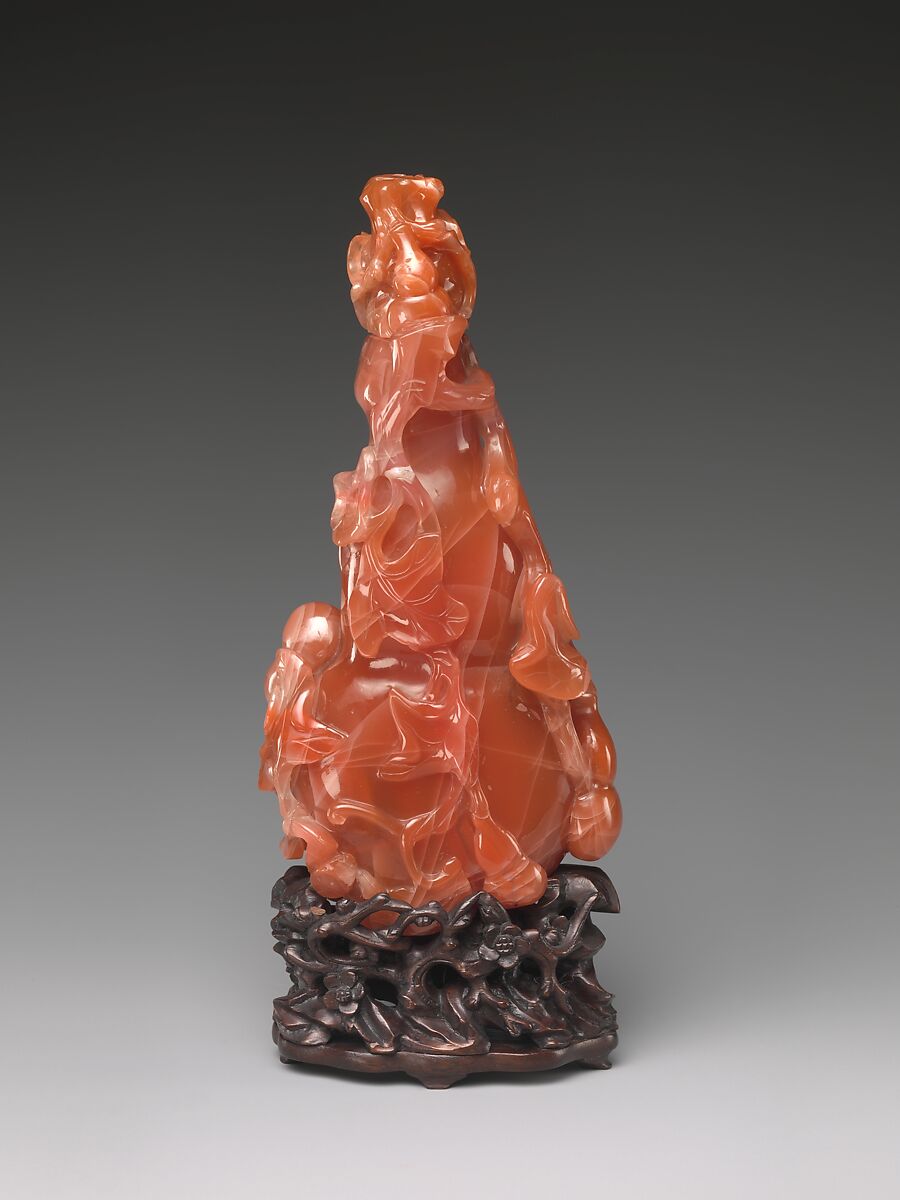 Bottle in the shape of a double gourd, Carnelian, China