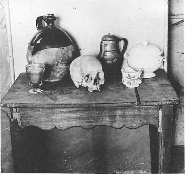 Still Life with Apples and a Pot of Primroses, Paul Cézanne (French, Aix-en-Provence 1839–1906 Aix-en-Provence), Oil on canvas