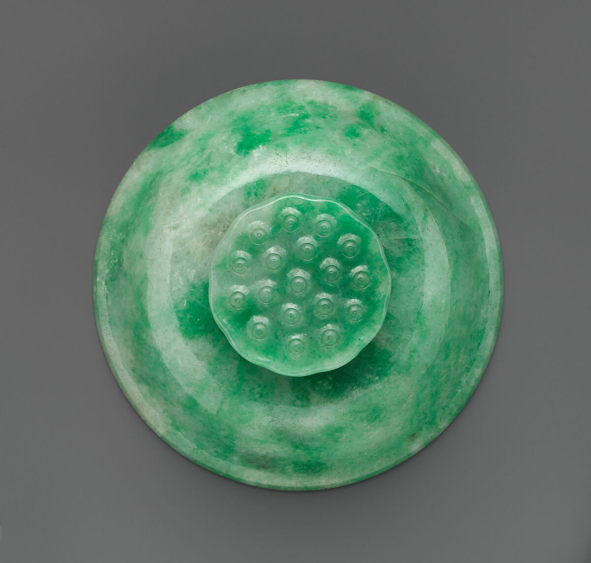Bowl with cover, Jadeite, light emerald-green mingled with lavender-gray, China