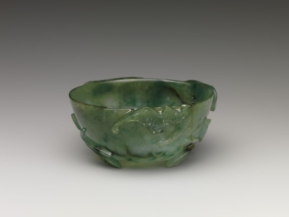 Peach-shaped Cup with Saucer, Jade (jadeite), China