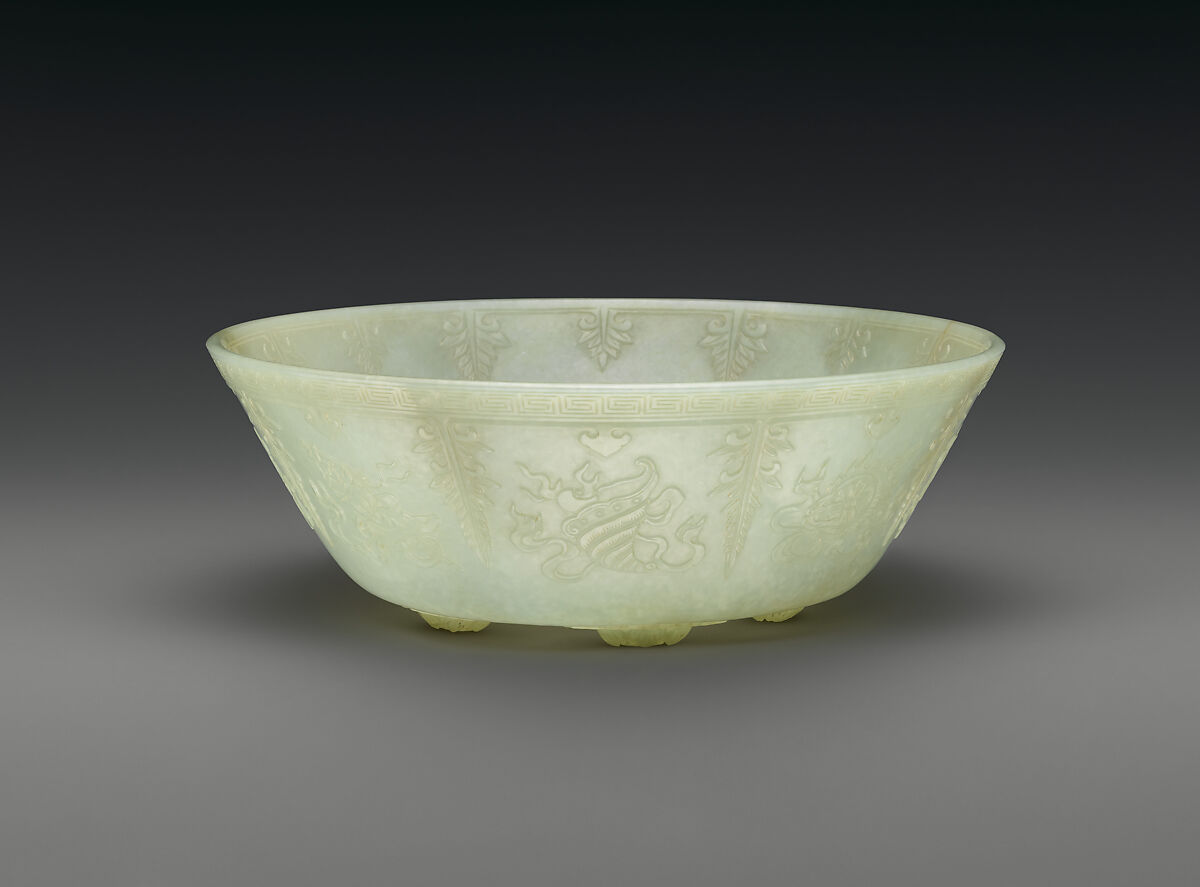 Bowl, Nephrite, white with greenish tint, China 
