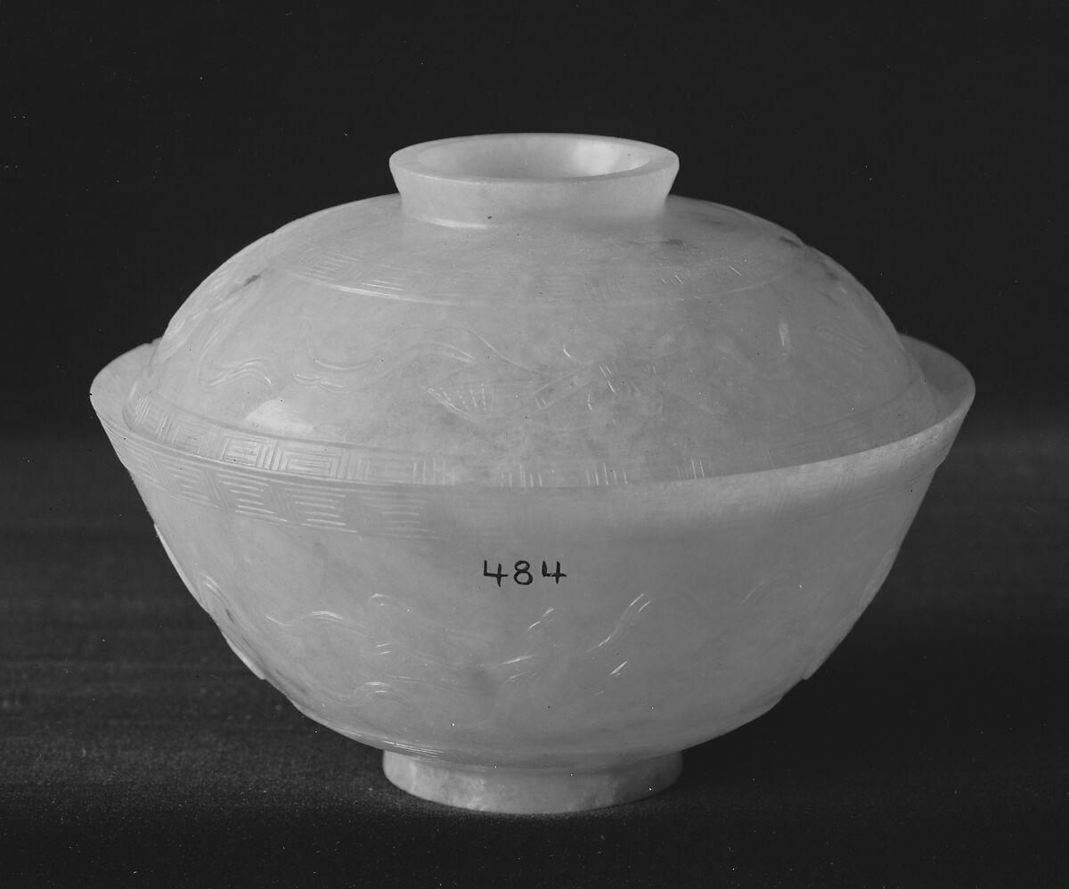 Cup with cover, Jadeite, white with veins and cloudings of emerald-green, China