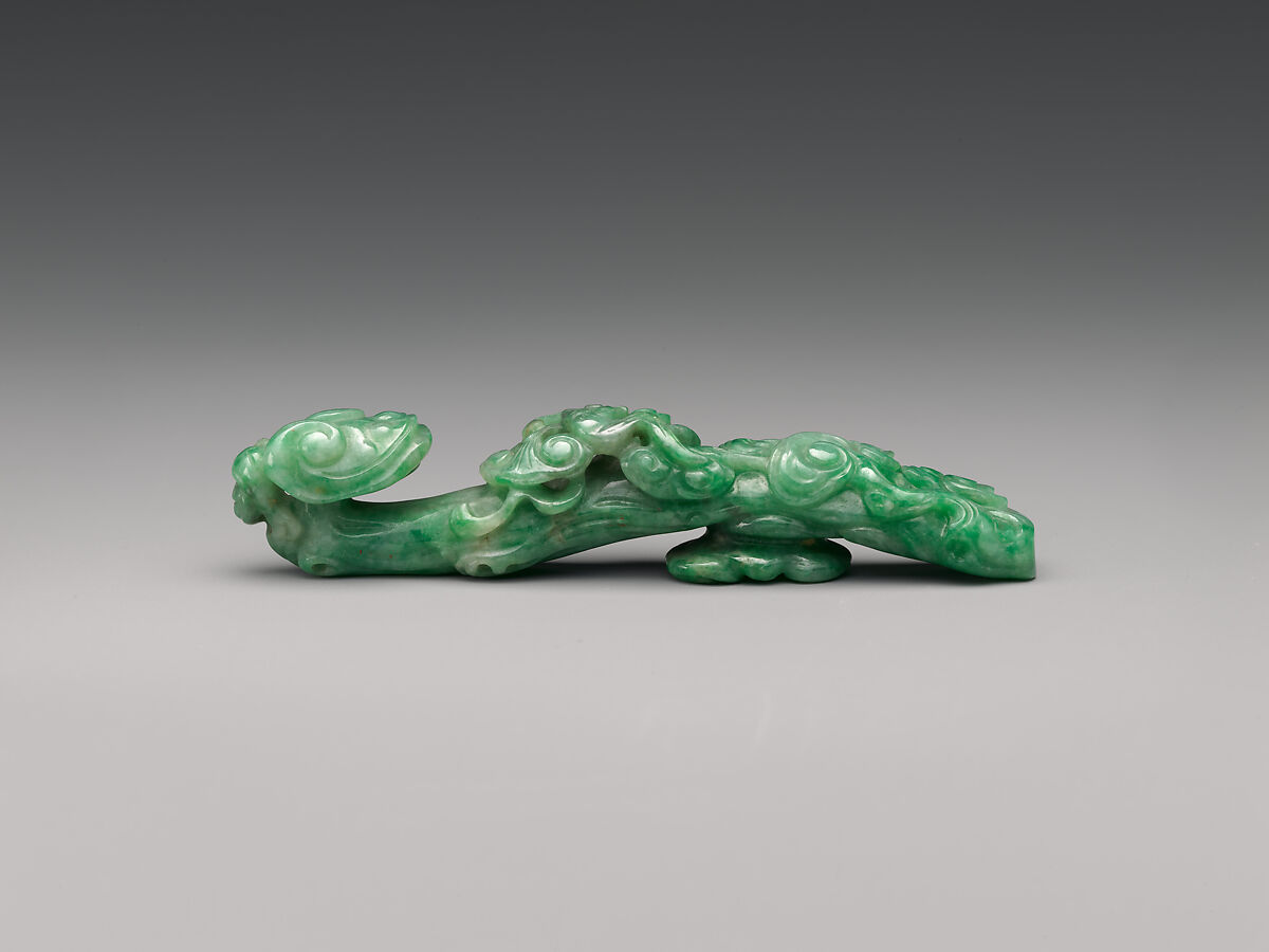 Garment hook, Jade (jadeite), China 