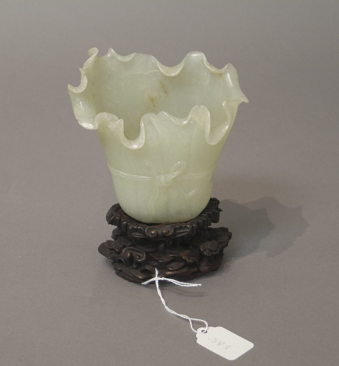 Flower vase, Nephrite, white with very light greenish-gray tint, China 