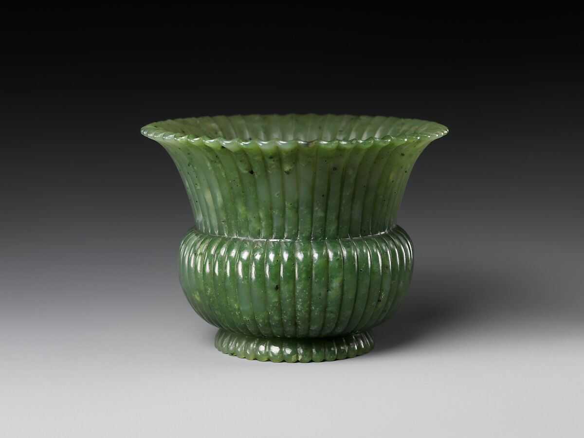 Vessel in the shape of a chrysanthemum, Jade (nephrite), China 