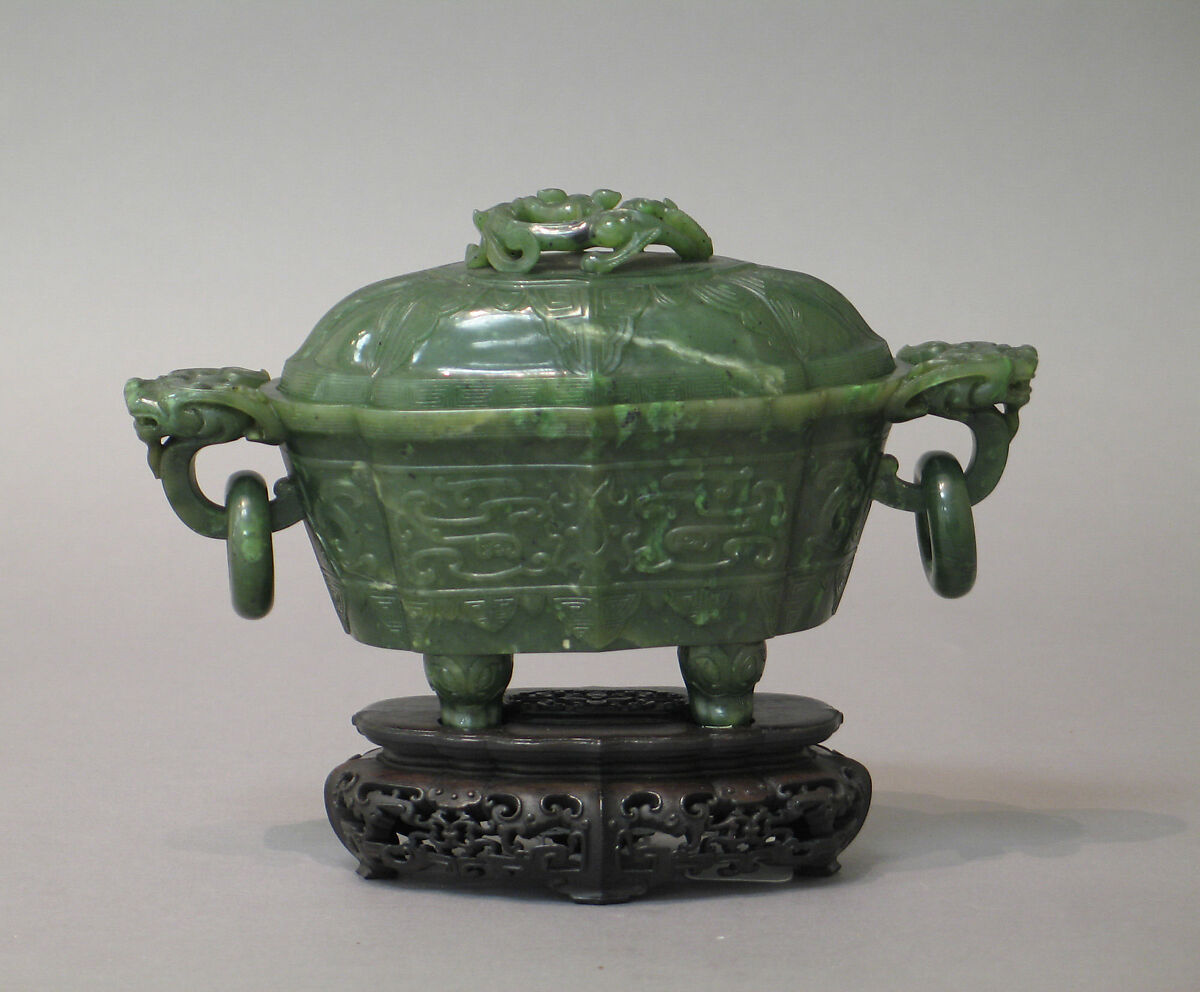 Urn with cover, Nephrite, dark olive-green, translucent, and mottled by lighter shades, China 