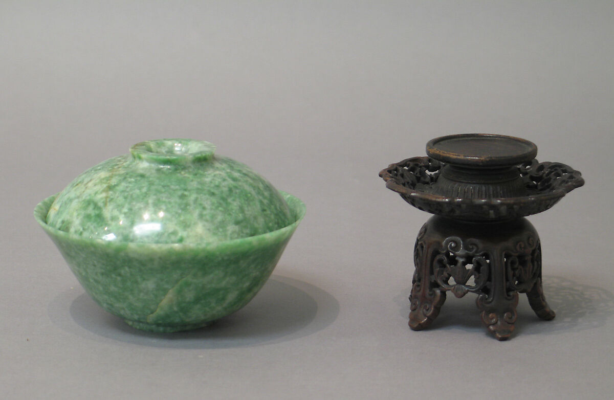 Cup and cover, Jadeite, grass-green mottled with gray and marked with a few veinings of russet, China