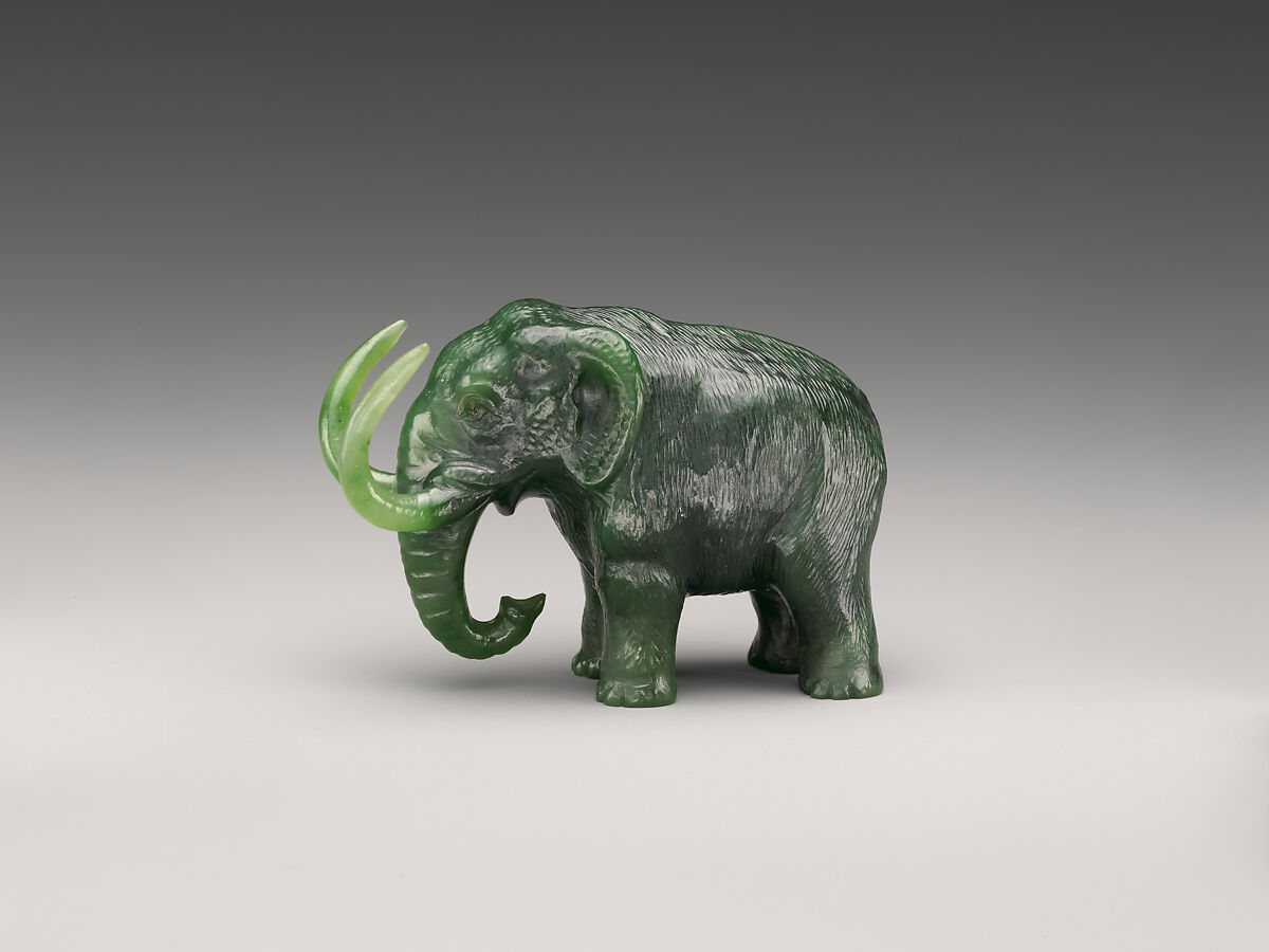 Miniature mammoth of Siberia, Jade (nephrite), Russia 