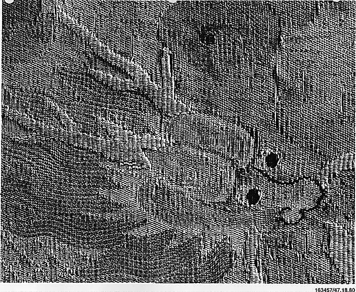 Fan Surface with a Dragon, Clouds, and Waves, Tapestry-woven (kesi) silk, China