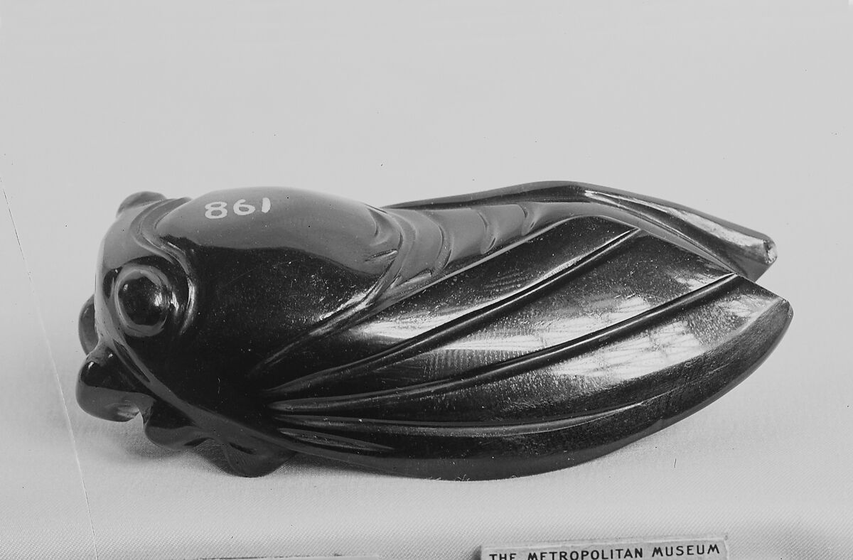 Figure of a cicada, Smoky quartz, China