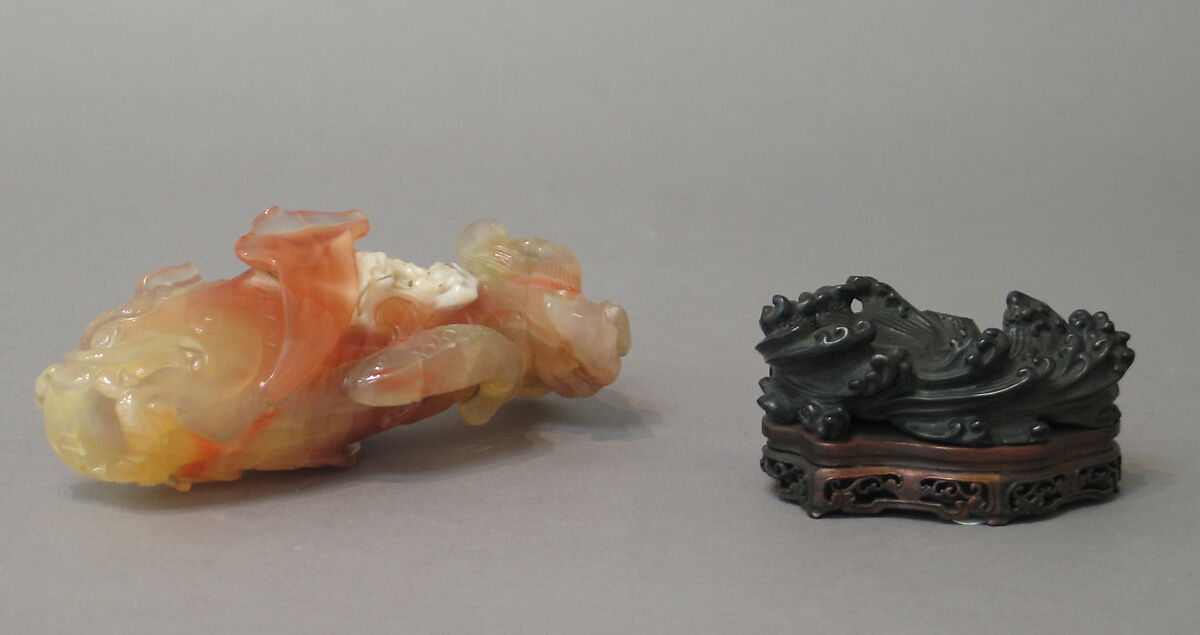 Vase, Carnelian-agate, China