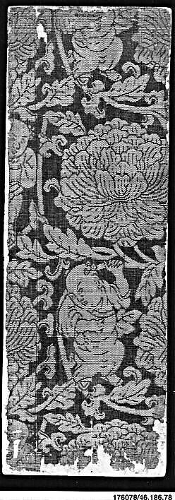 Sutra cover with boys holding the stems of large flowers, Plain-weave silk with supplementary weft patterning, China 