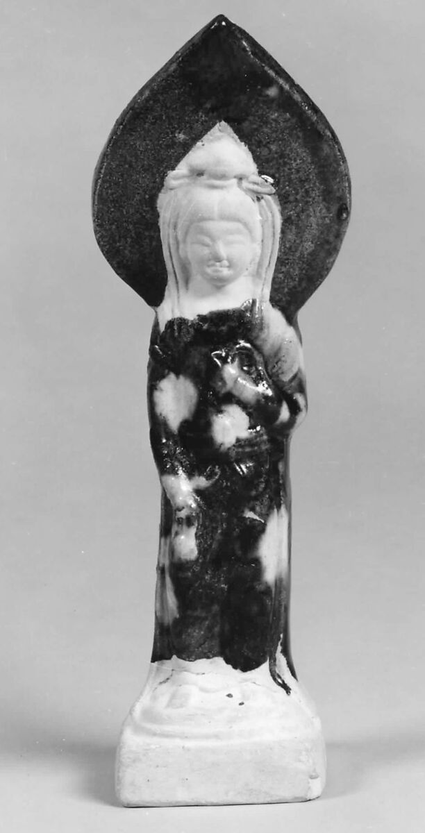 Bodhisattva with mandorla, Earthenware with three-color sancai-glaze, China 