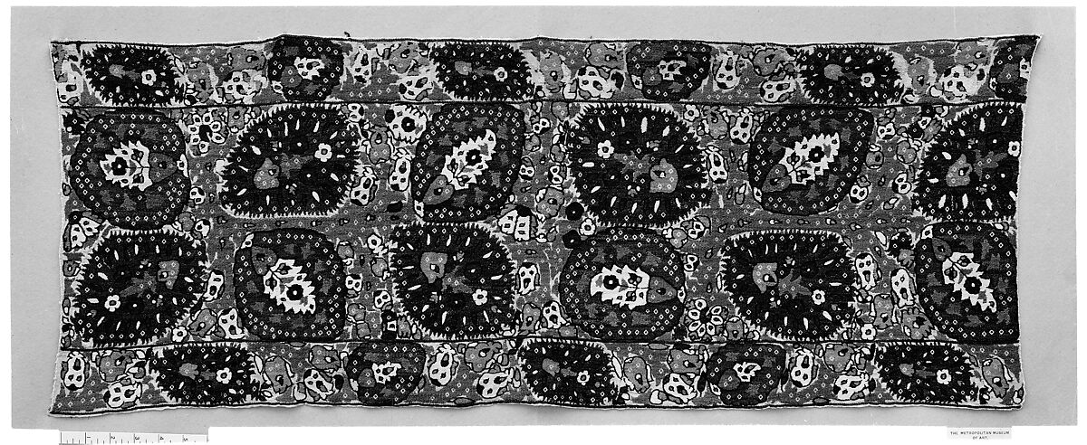 Textile Fragment, Cotton (?), silk (?); plain weave, embroidered