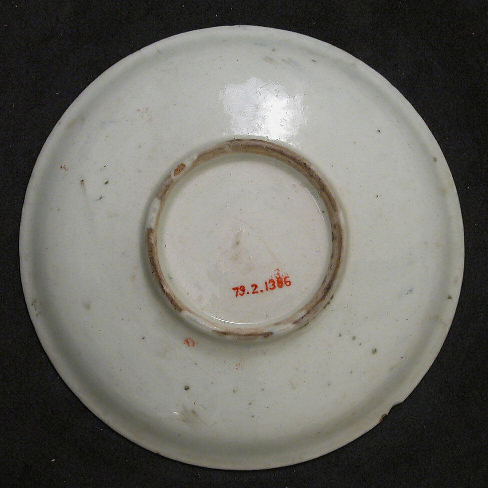 Saucer, Stonepaste; polychrome painted under transparent glaze