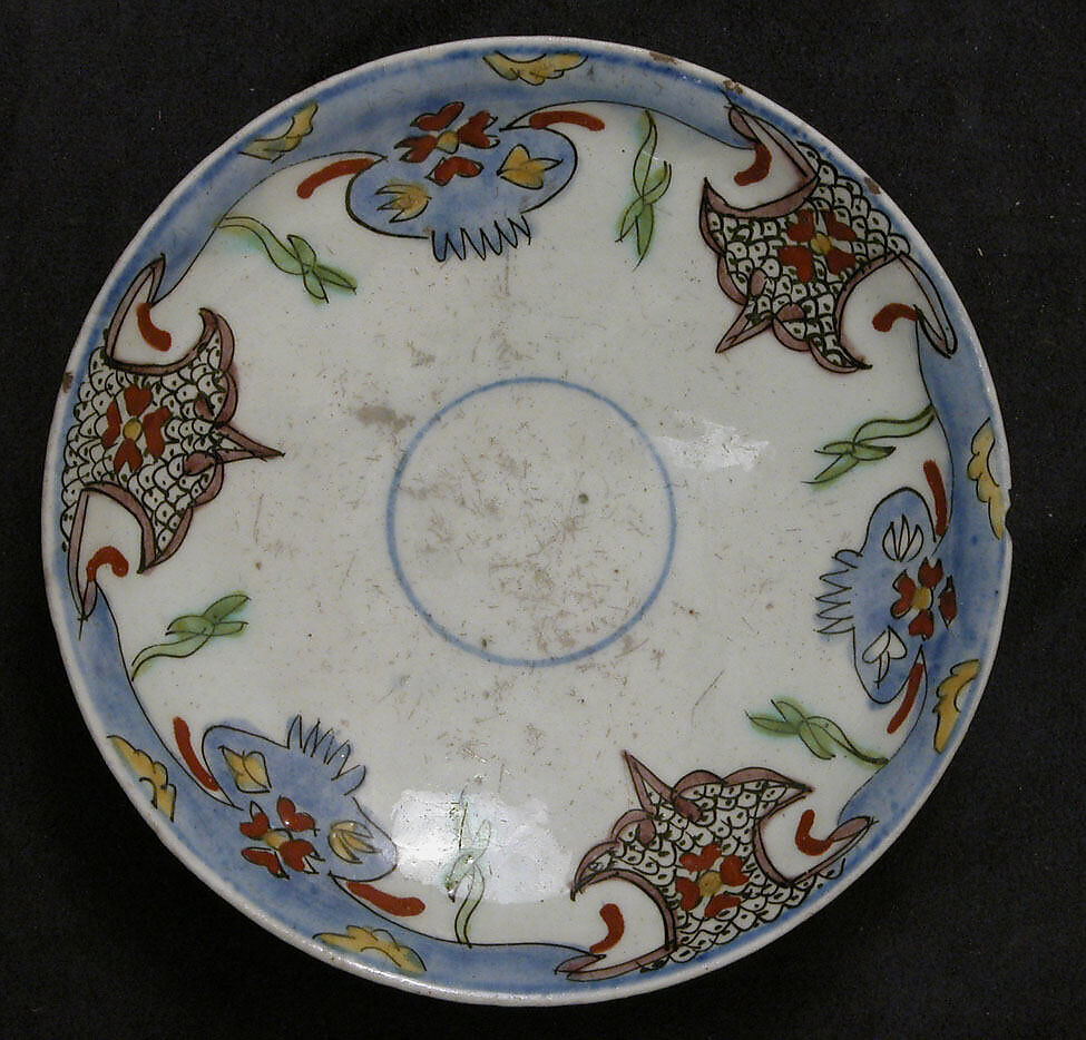 Saucer, Stonepaste; polychrome painted under transparent glaze