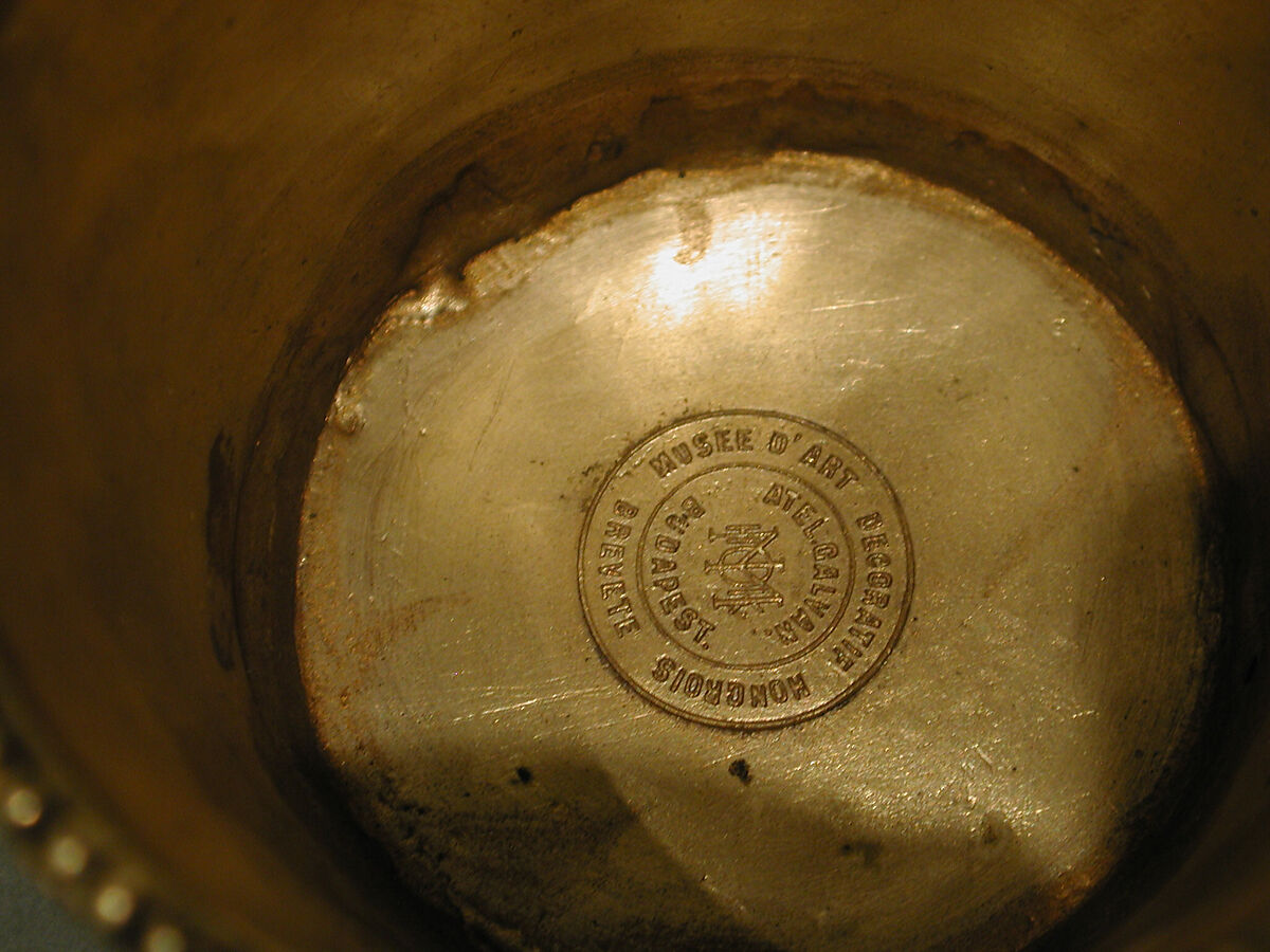 Beaker, Plated base metal