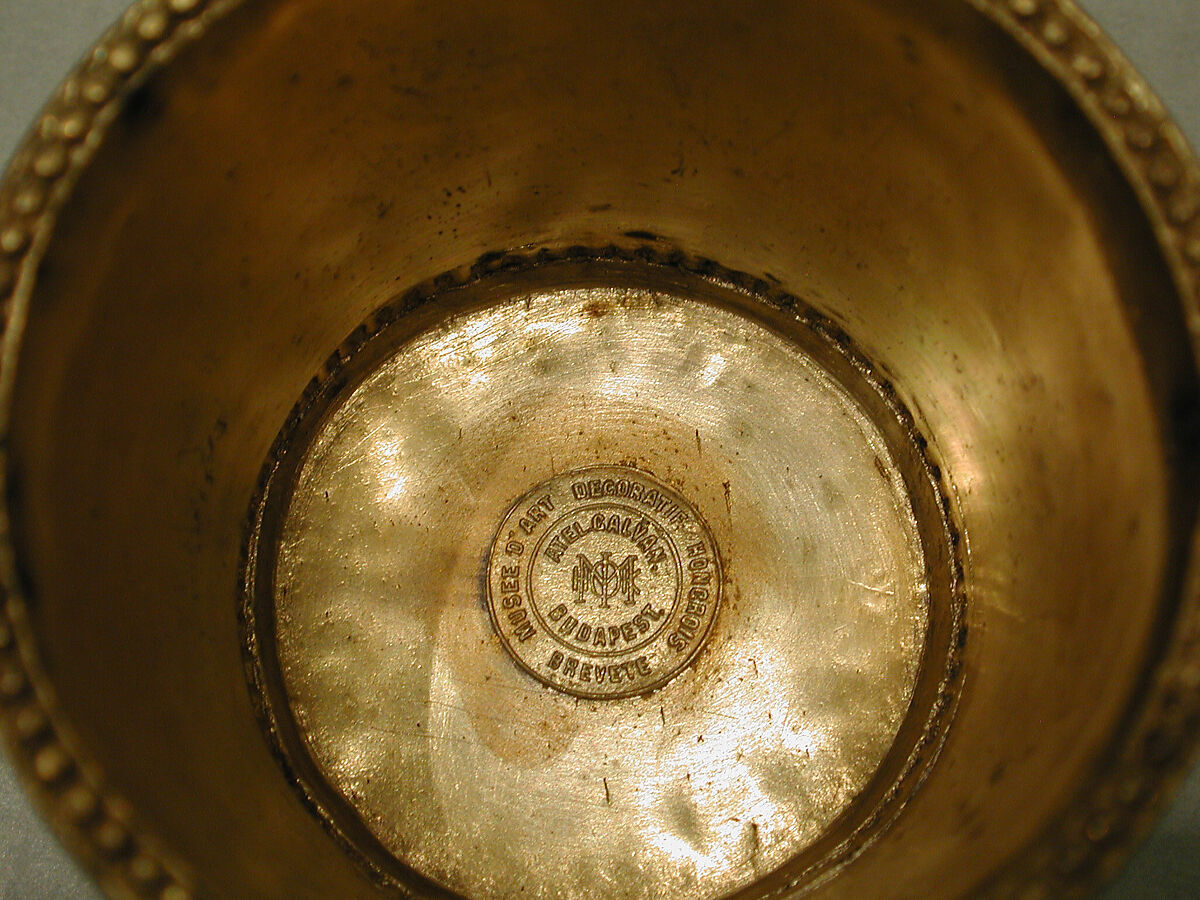 Beaker, Plated base metal