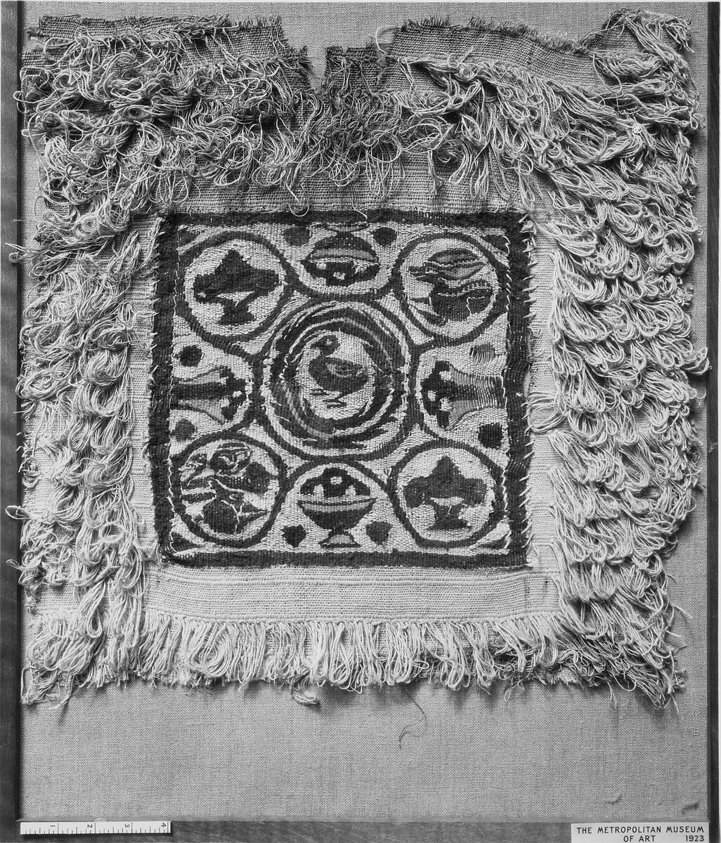 Textile Fragment, Wool, linen; plain weave, tapestry weave, weft loop weave