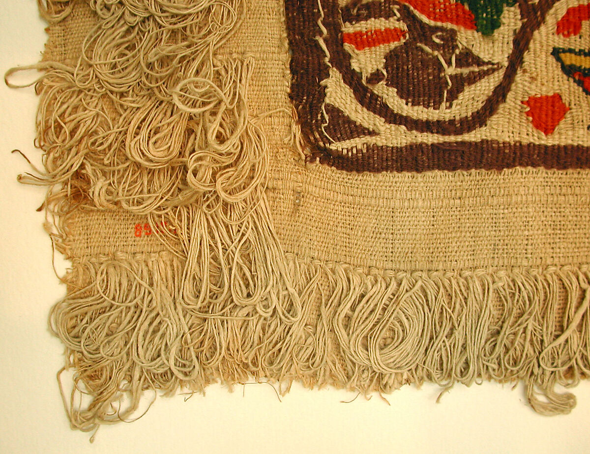 Textile Fragment, Wool, linen; plain weave, tapestry weave, weft loop weave