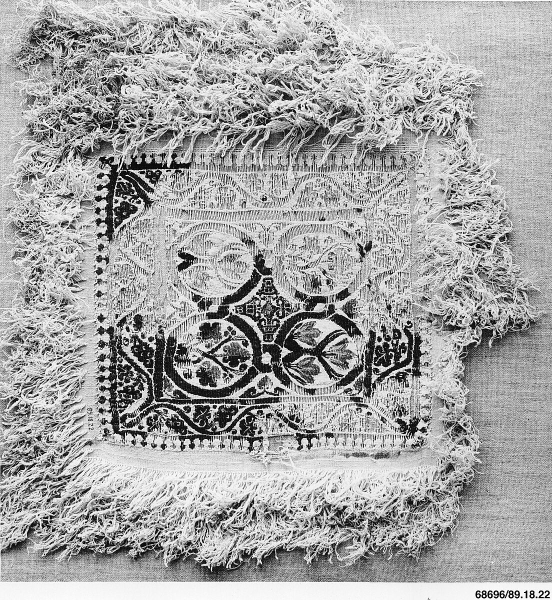 Textile Fragment, Wool, linen; plain weave, tapestry weave, weft loop weave