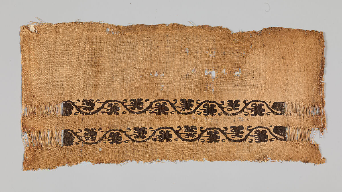 Textile Fragment, Wool, linen; plain weave, tapestry weave