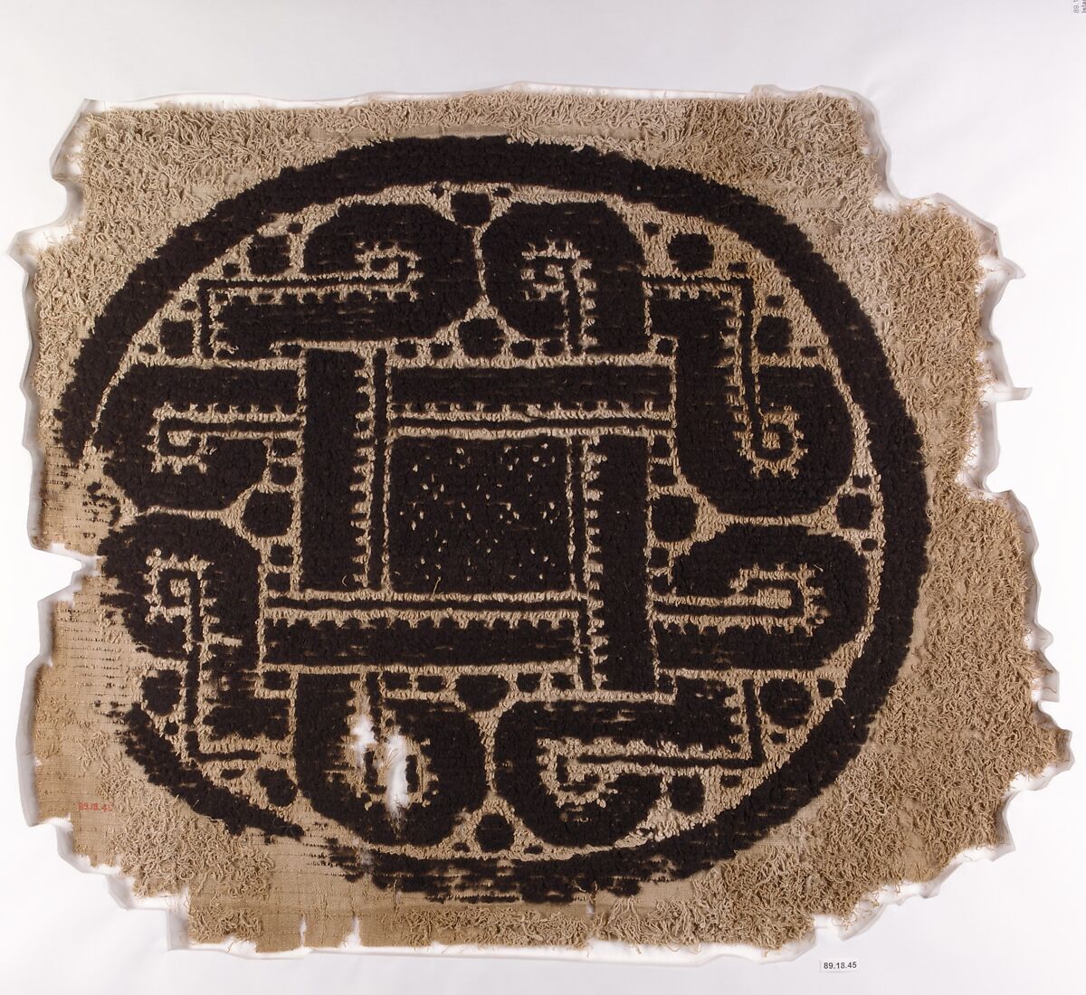Textile Fragment, Wool, linen; plain weave, tapestry weave, weft loop weave