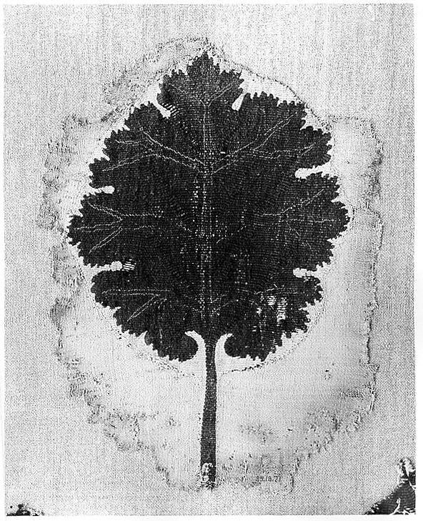 Textile Fragment with a Leaf, Wool, linen; plain weave, tapestry weave