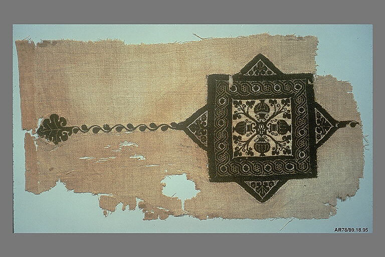 Coptic Textile Fragment, Linen, wool; plain weave, tapestry weave, brocaded