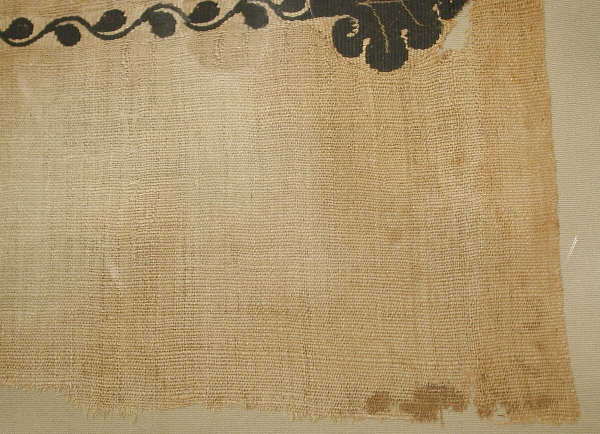 Coptic Textile Fragment, Linen, wool; plain weave, tapestry weave, brocaded