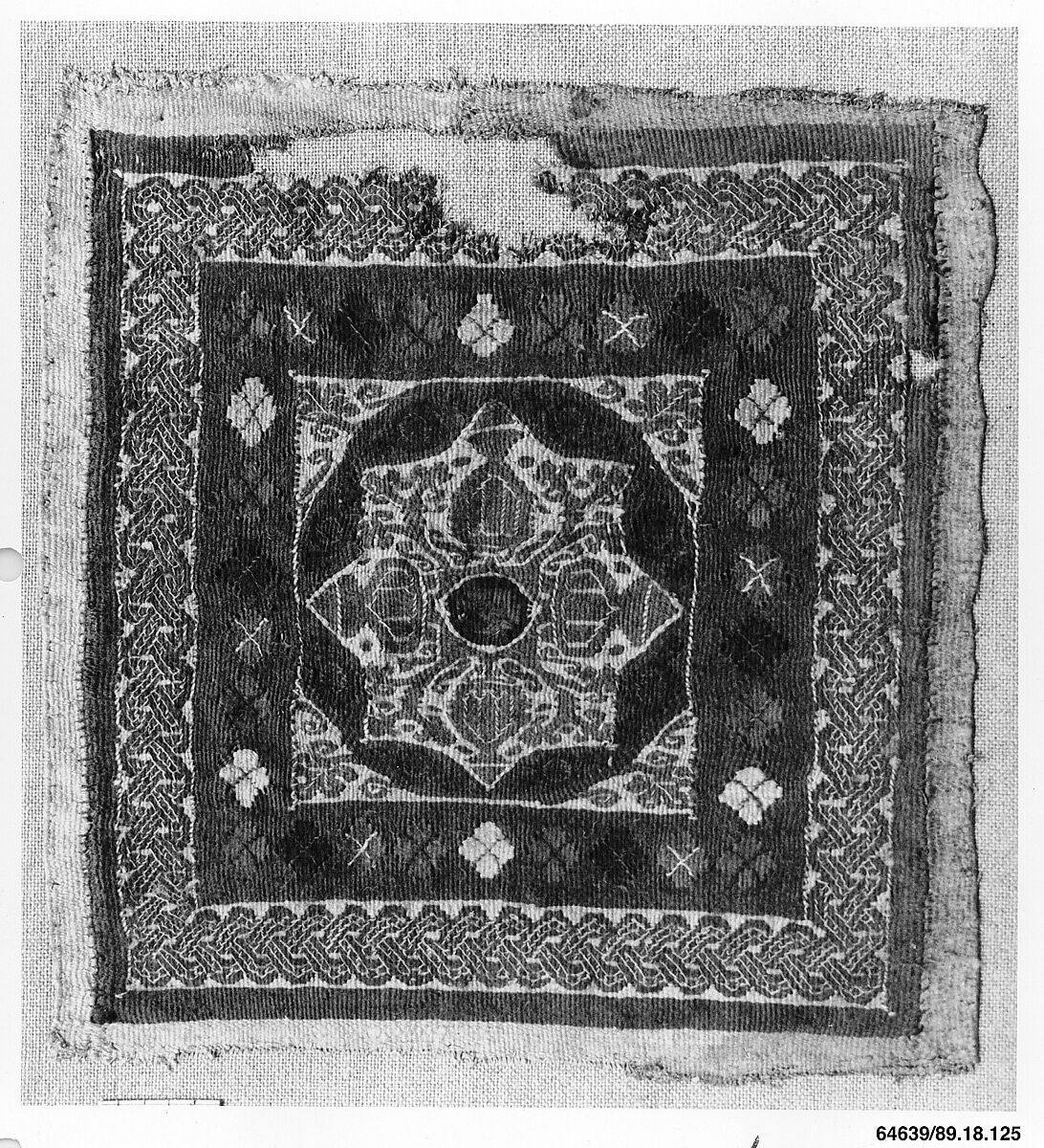 Ornamental Tapestry Panel, Wool, linen; plain weave, tapestry weave 