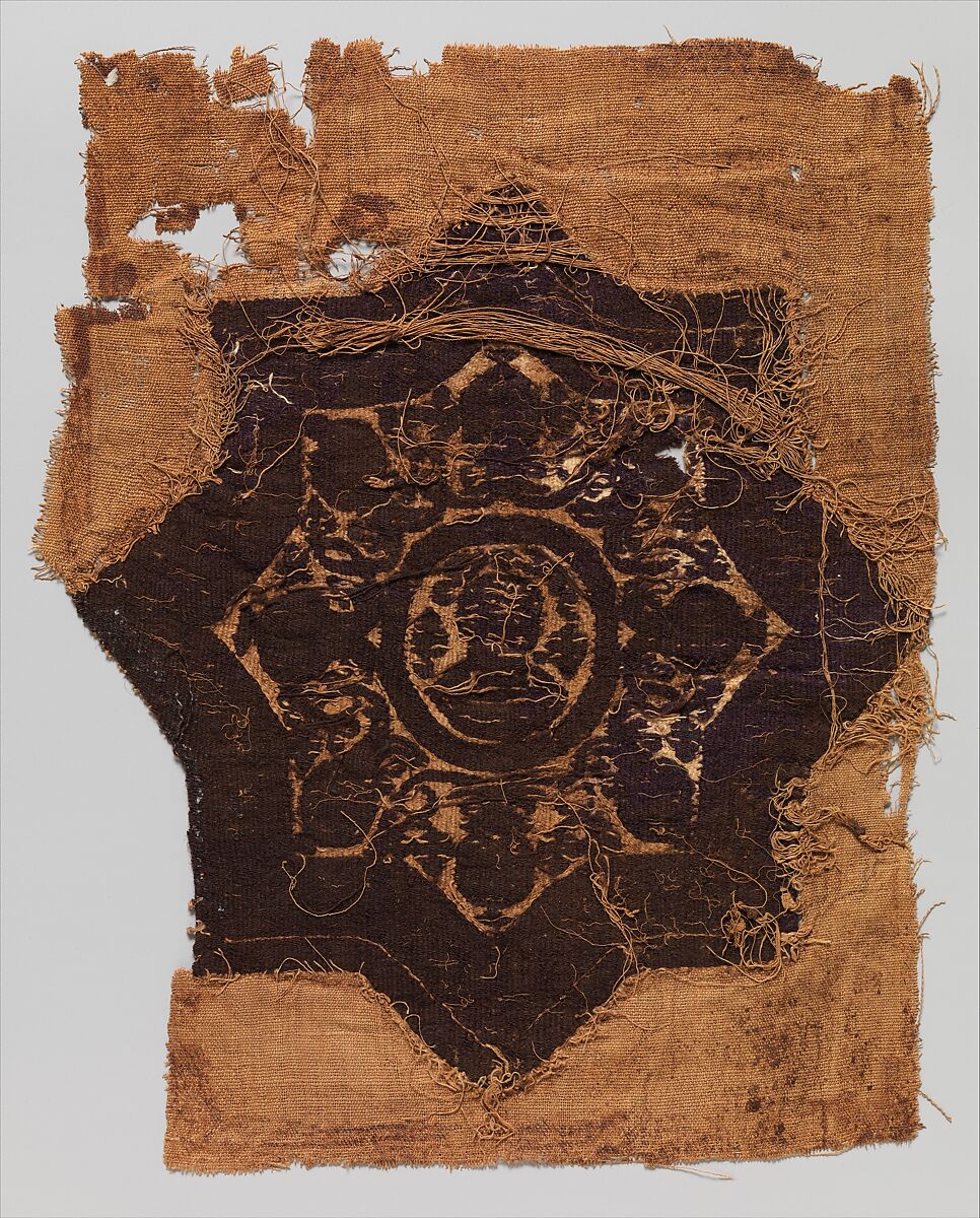 Textile Fragment, Wool, linen; plain weave, tapestry weave