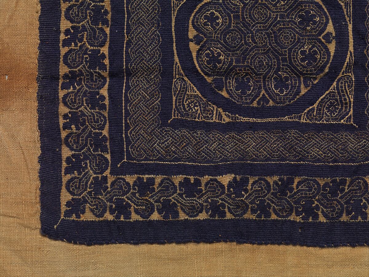 Textile Fragment, Wool, linen; plain weave, tapestry weave