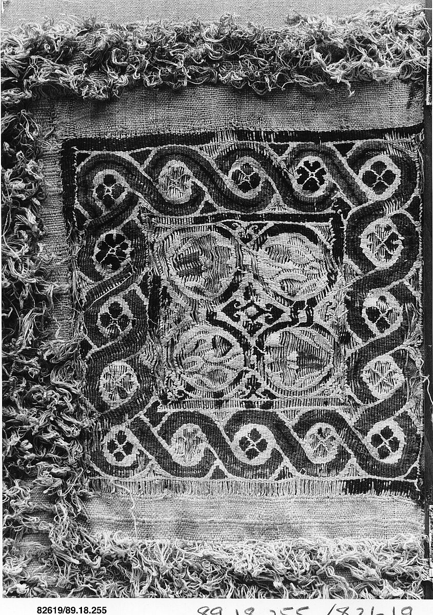 Textile Fragment, Wool, linen; plain weave, tapestry weave, weft loop weave