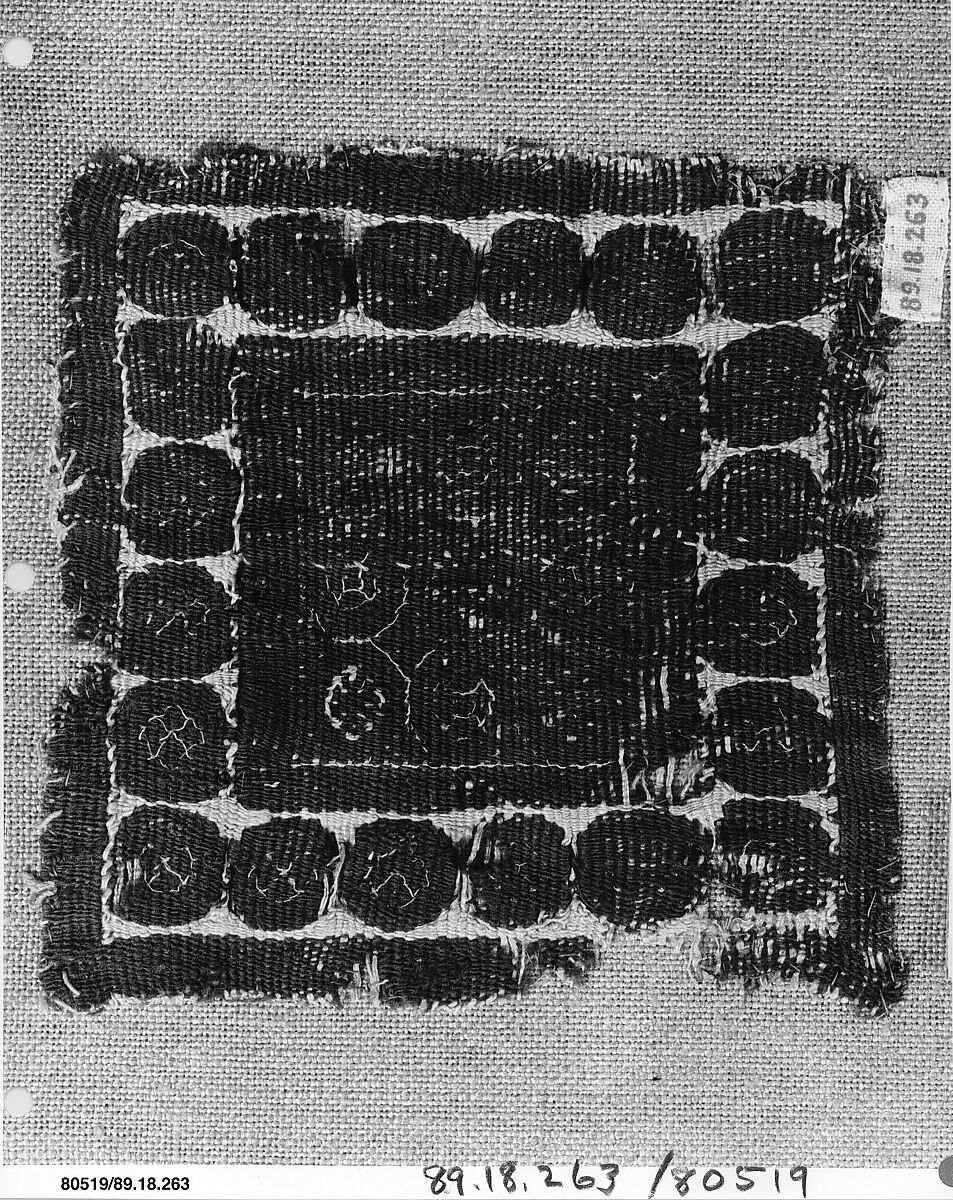 Textile Fragment, Wool, linen; plain weave, tapestry weave