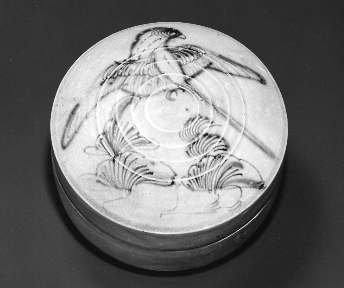 Circular box, Earthenware with painted decoration under transparent glaze (Changsha ware), China 