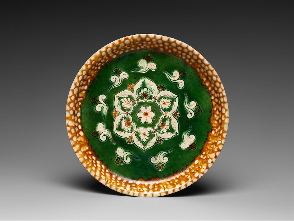 Tray, Earthenware with three-color (sancai) glaze, China 