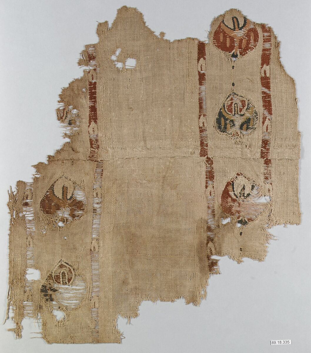 Textile Fragment, Wool, linen; plain weave, tapestry weave 
