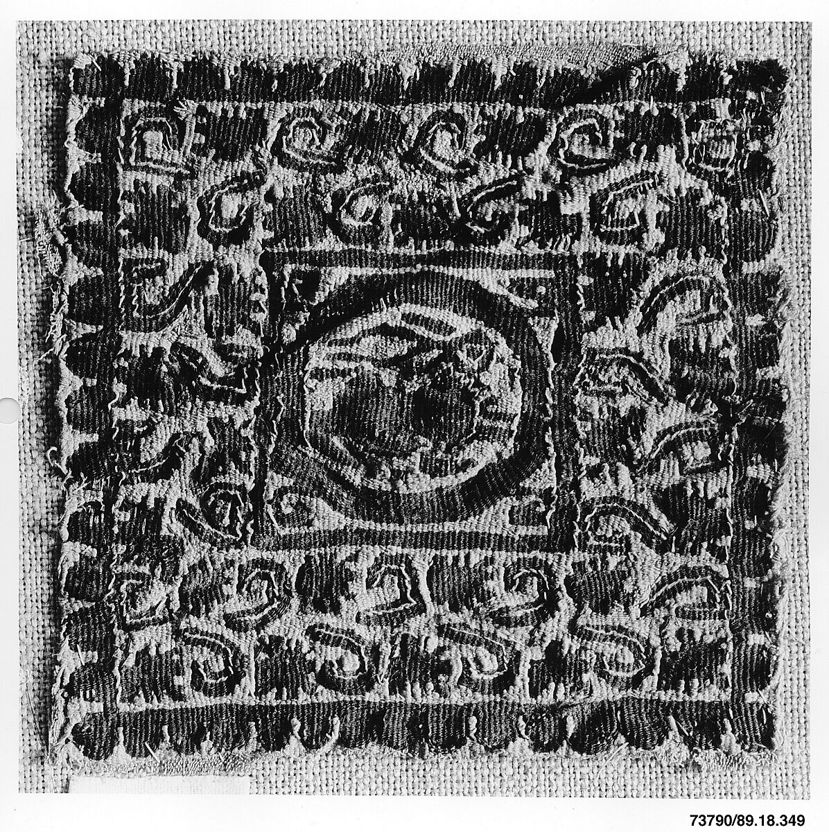 Textile Fragment, Wool, linen; tapestry weave