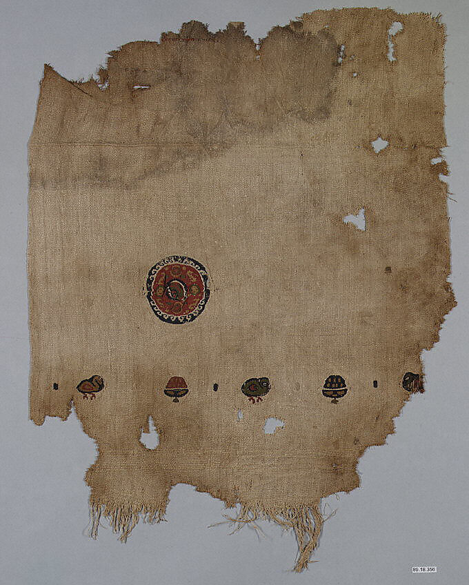 Textile Fragment, Wool, linen; plain weave, tapestry weave 