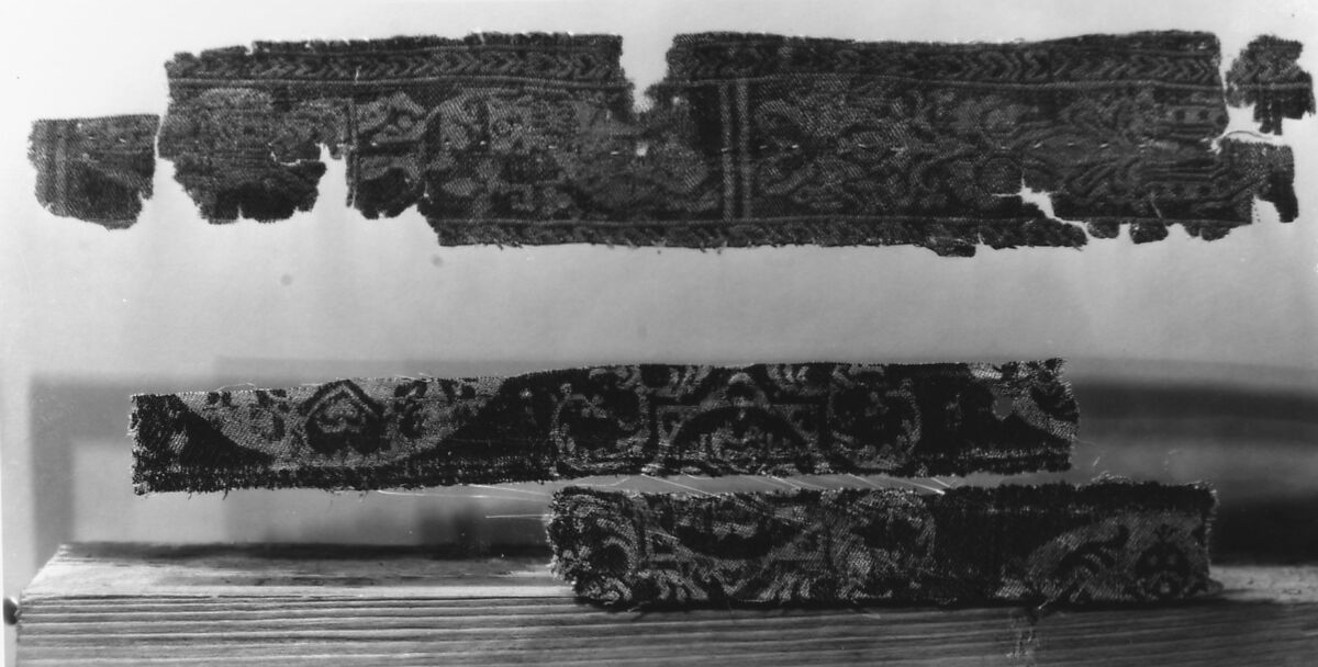 Textile Fragment, Silk; samite (?)