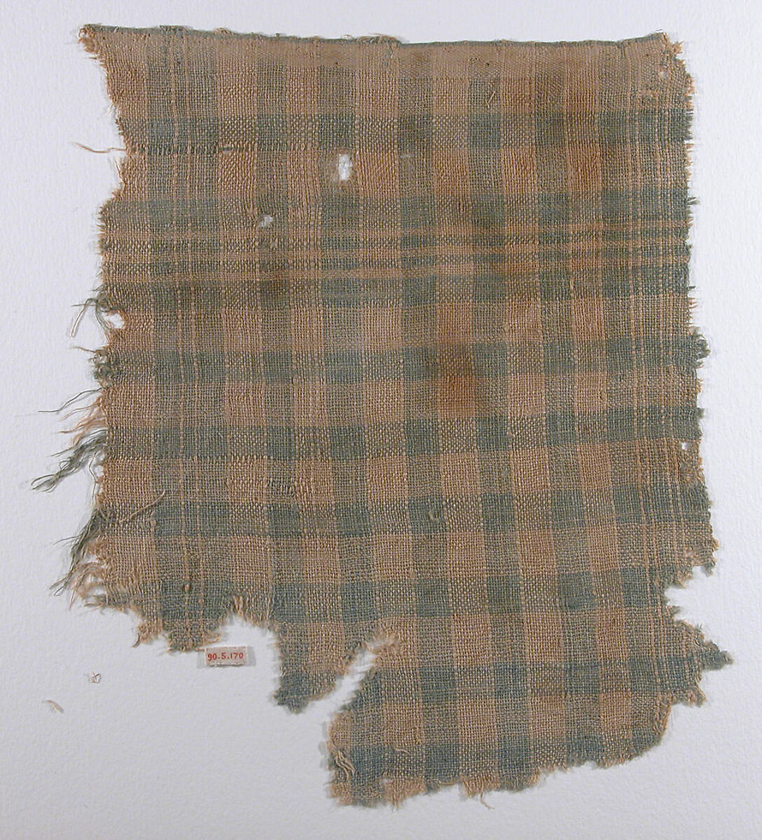 Textile Fragment, Linen; plain weave 