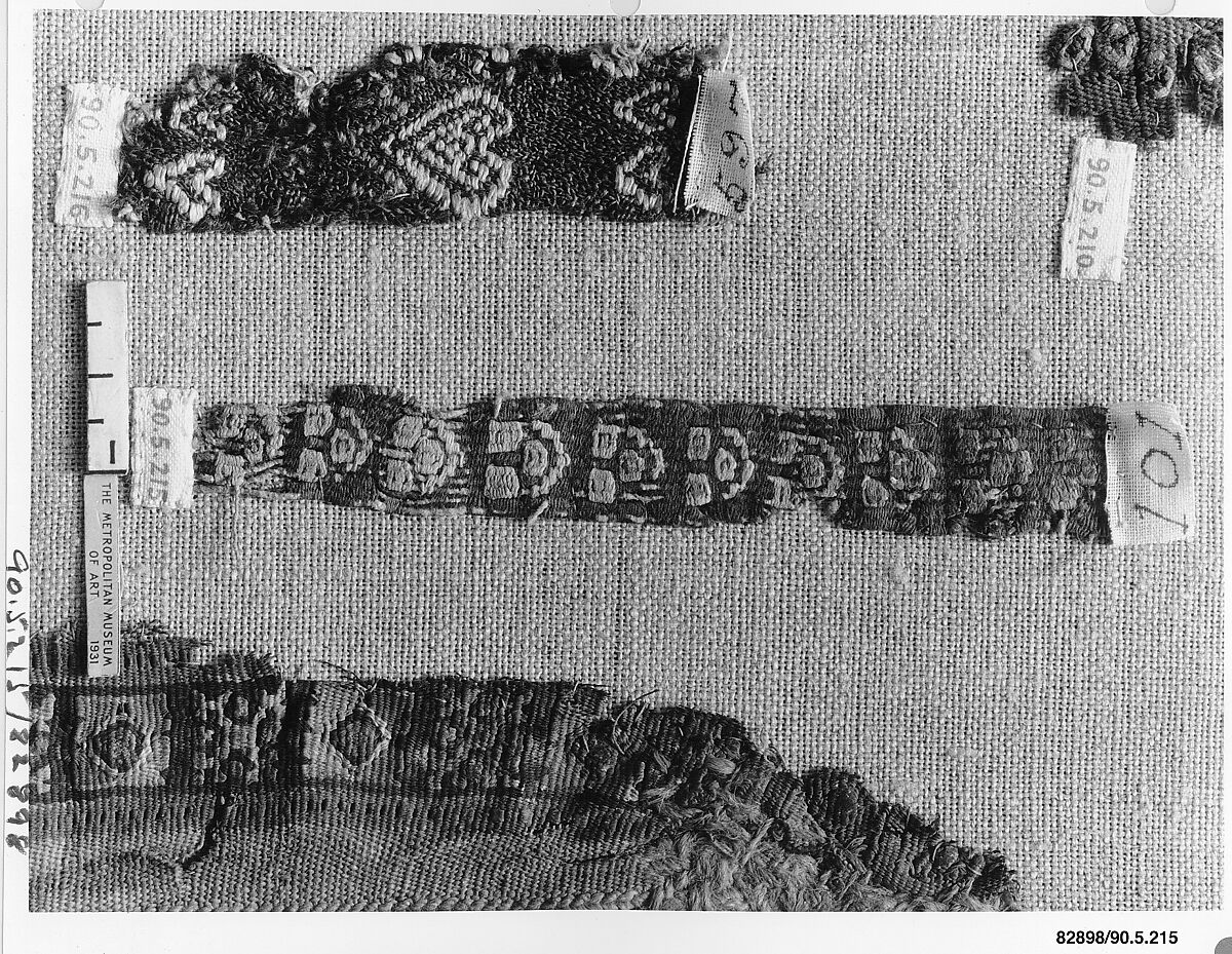 Textile Fragment, Wool, linen; tapestry weave