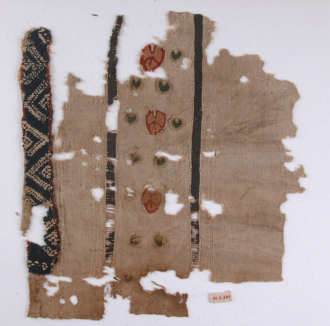 Textile Fragment, Wool, linen; plain weave, tapestry weave