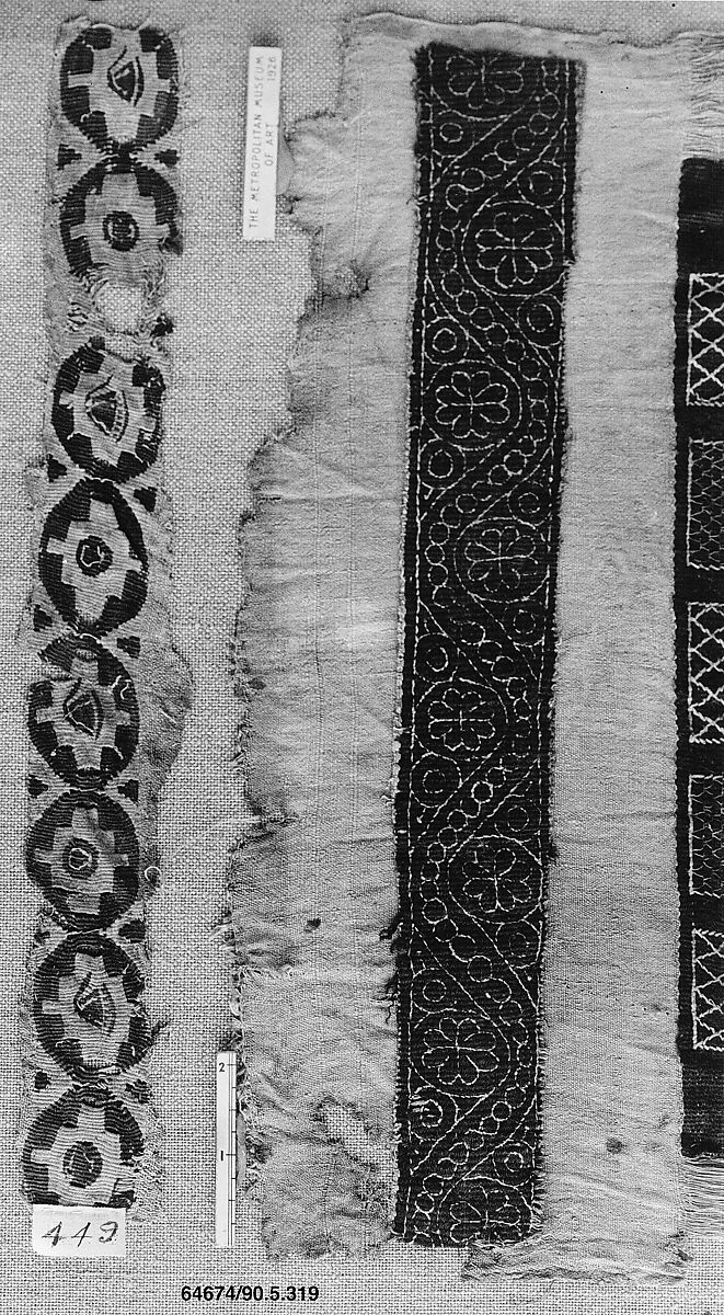 Fragment of a Band, Wool, linen; plain weave, tapestry weave