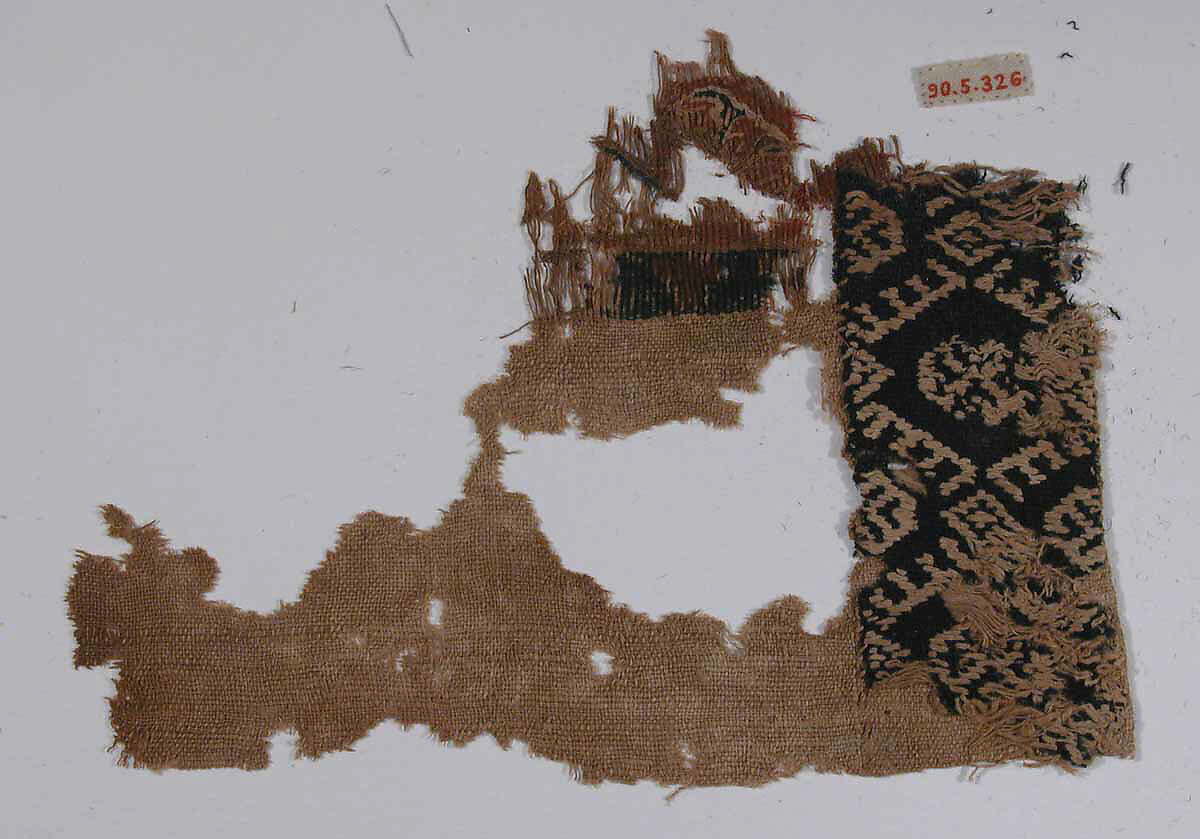 Fragment of a Sleeve, Wool, linen; plain weave, tapestry weave 