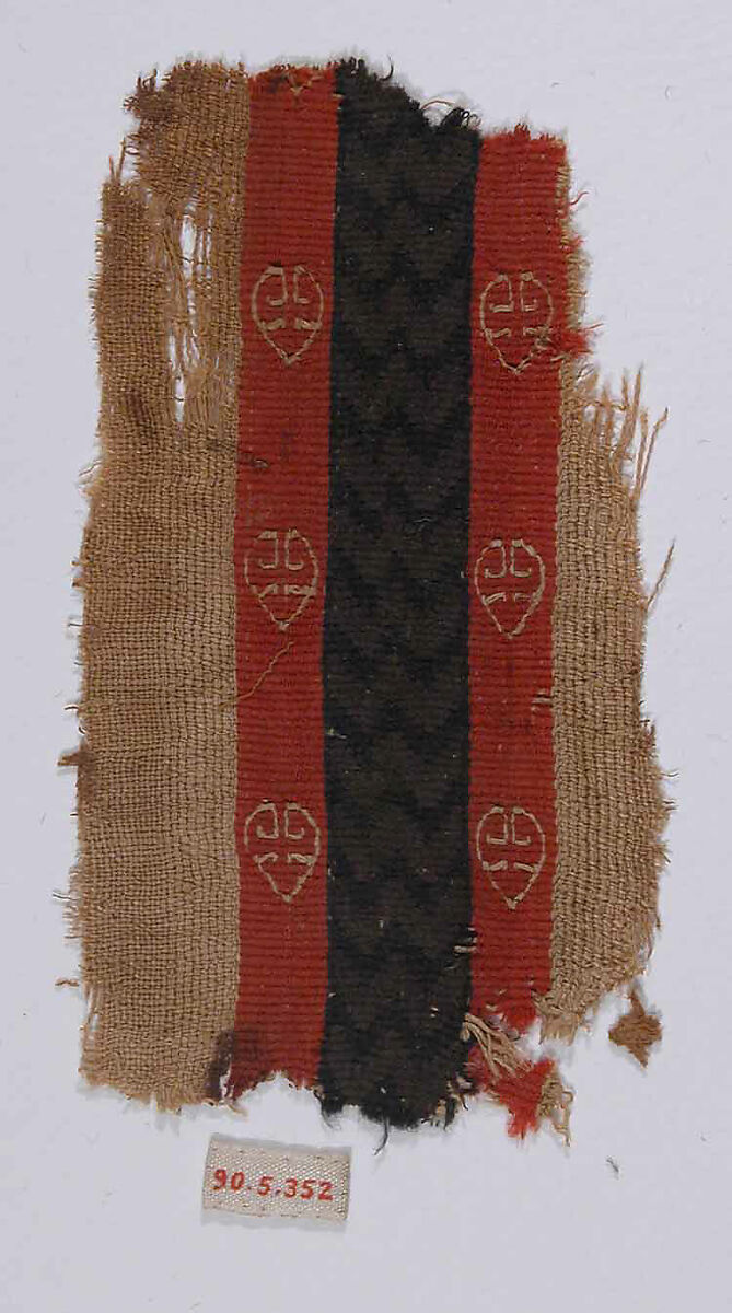 Fragment of a Shoulder Band, Wool, linen; plain weave, tapestry weave 