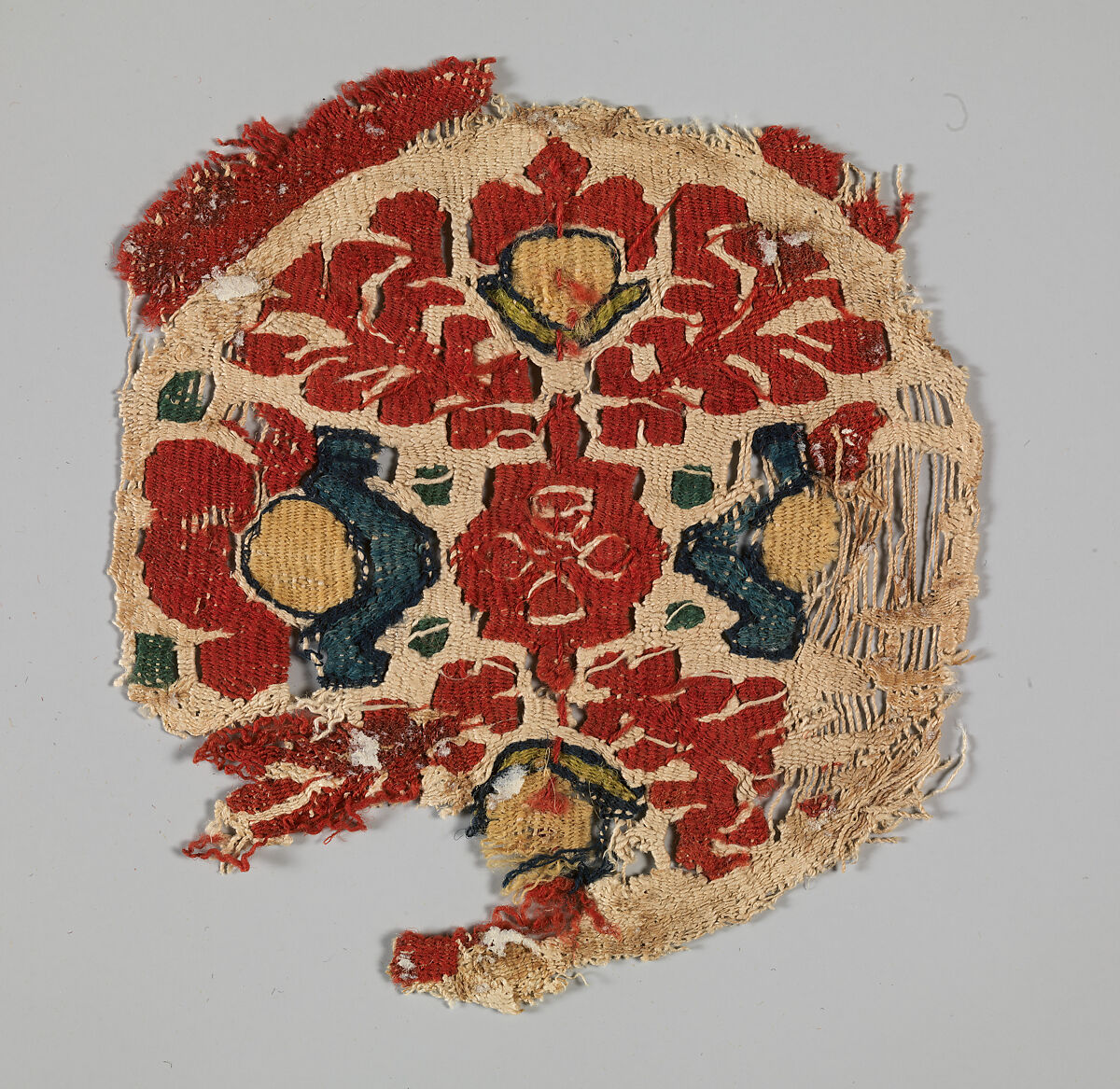 Textile Fragment, Wool, linen; plain weave, tapestry weave