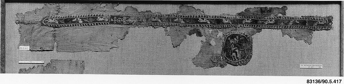 Textile Fragment, Wool, linen; plain weave, tapestry weave